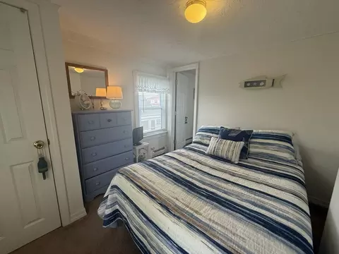 Bedroom - 36 Wankinquoah Ave, Wareham, MA 02571 photo 4 of 7