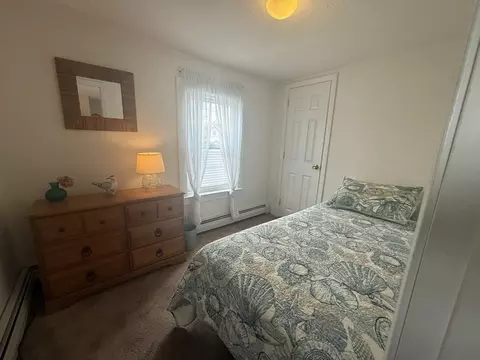 Bedroom - 36 Wankinquoah Ave, Wareham, MA 02571 photo 2 of 7