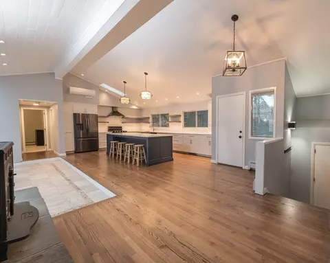 232 Mass Ave, Harvard, MA 01451 photo 6