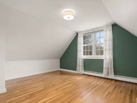 Bedroom - 40 Mohawk Dr, Acton, MA 01720 photo 4 of 6