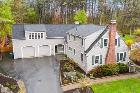 40 Mohawk Dr, Acton, MA 01720