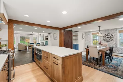 Kitchen - 40 Mohawk Dr, Acton, MA 01720 photo 2 of 4