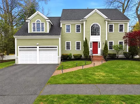 22 Barrett St, Needham, MA 02492