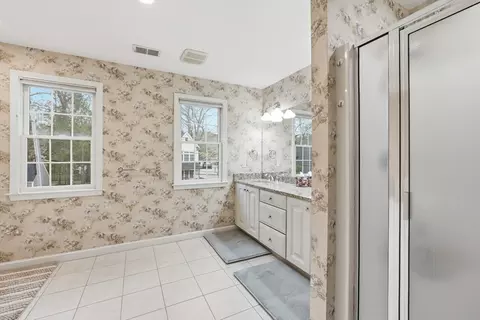 Bath - 22 Barrett St, Needham, MA 02492 photo 2 of 4