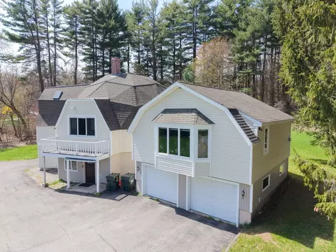 15 Maple Rd, Oxford, MA 01540