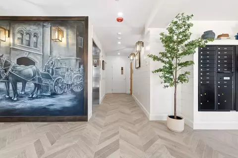 118 B St #206, Boston, MA 02127