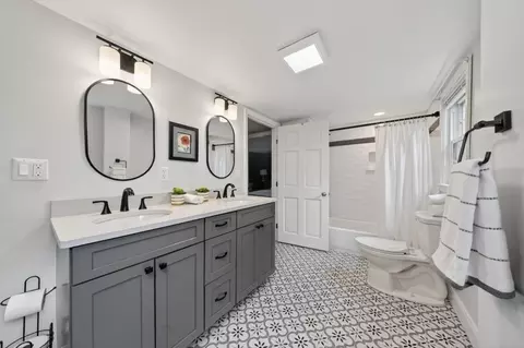 87 Ward St, Hingham, MA 02043 photo 19