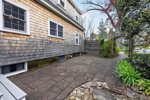 87 Ward St, Hingham, MA 02043 photo 29