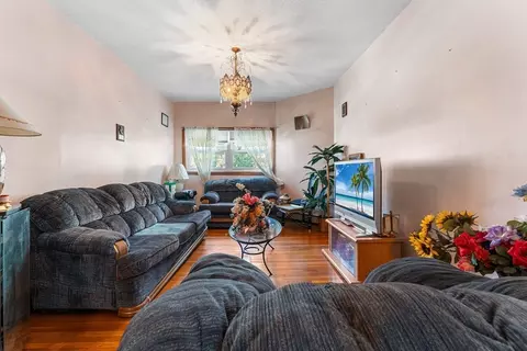 Living - 32 Rush St, Somerville, MA 02145 photo 2 of 5