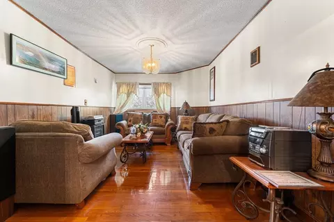 Living - 32 Rush St, Somerville, MA 02145 photo 4 of 5