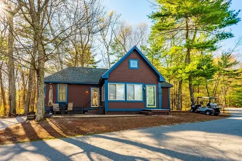 14 Whispering Pines Rd #14, Westford, MA 01886