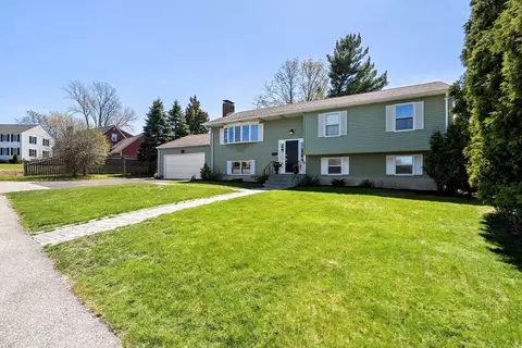 45 Colonial Dr, Quincy, MA 02169