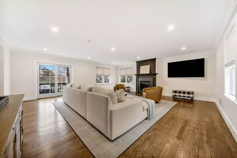 969 Greendale Ave, Needham, MA 02492 photo 12