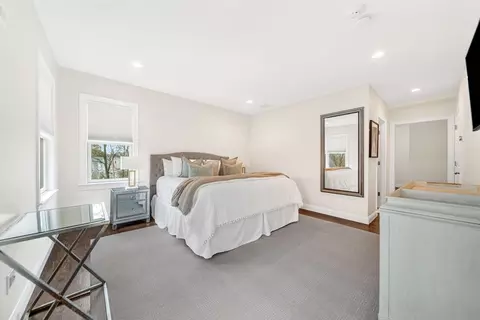 969 Greendale Ave, Needham, MA 02492 photo 15