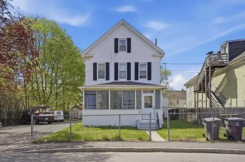 19 Hayes St, Framingham, MA 01702