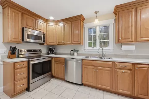 324 W Sutton Rd, Sutton, MA 01590 photo 11