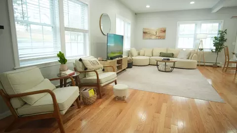 Living - 9 Hall St, Webster, MA 01570 photo 2 of 3