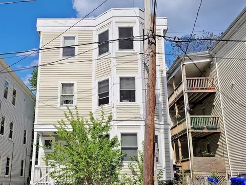 164 Boylston St, Boston, MA 02130
