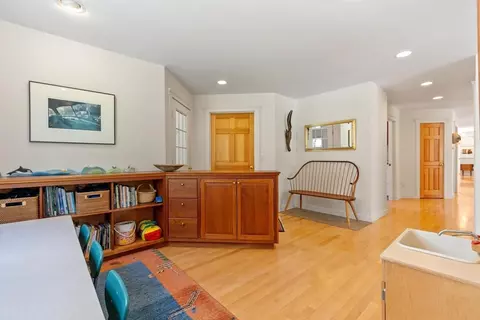 Entry Way - 117 Ayer Rd, Harvard, MA 01451 photo 3 of 4