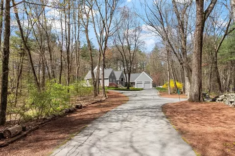 Exterior - 117 Ayer Rd, Harvard, MA 01451 photo 7 of 9