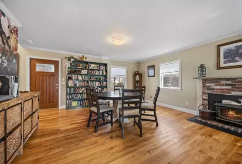 32 Everett Rd, Bourne, MA 02532 photo 6