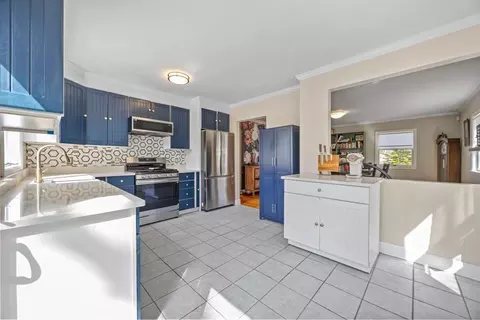 32 Everett Rd, Bourne, MA 02532 photo 11