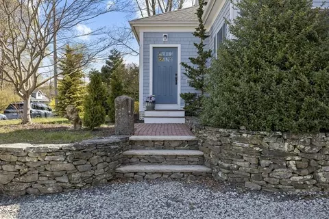 32 Everett Rd, Bourne, MA 02532 photo 3