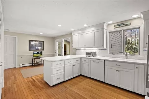 Kitchen - 47 Peach Tree Rd, Marstons Mills, MA 02648 photo 3 of 4