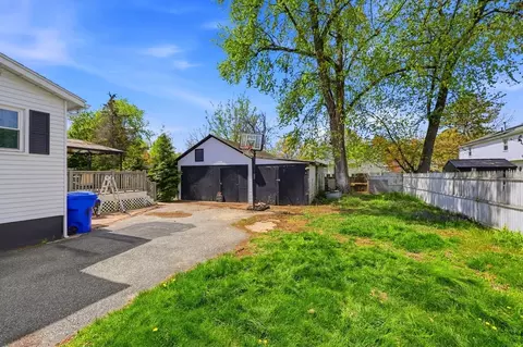 12 Angelo St, Springfield, MA 01119 photo 31