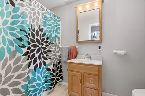Bath - 19 Fairfield Dr, Dudley, MA 01571 photo 2 of 2