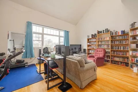 131 Glenville Ave #131, Boston, MA 02134
