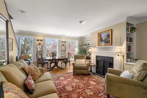 99 Anderer Ln #8, Boston, MA 02132