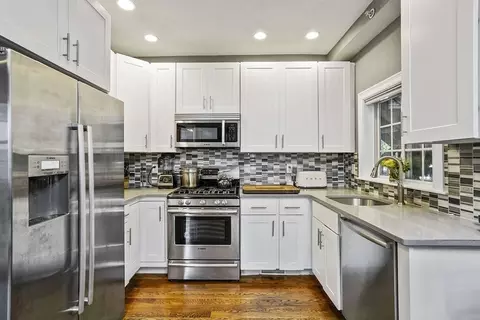 149 G St #1, Boston, MA 02127