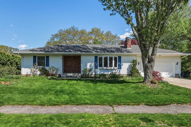 35 Chestnut Hl, South Hadley, MA 01075