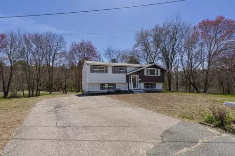 132 Winslow Dr, Stoughton, MA 02072