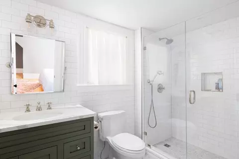 Bath - 80 Mason Ter, Brookline, MA 02446 photo 4 of 4