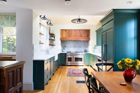 Kitchen - 80 Mason Ter, Brookline, MA 02446 photo 1 of 5