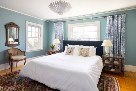Bedroom - 80 Mason Ter, Brookline, MA 02446 photo 1 of 6