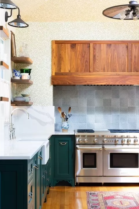 Kitchen - 80 Mason Ter, Brookline, MA 02446 photo 2 of 5