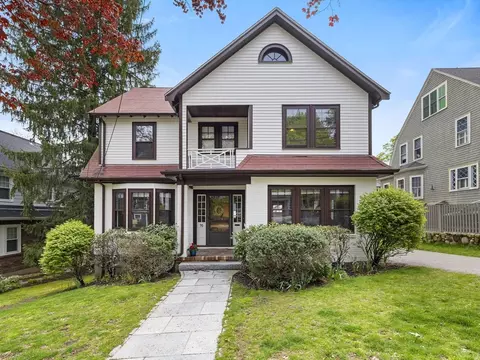 70 Goden St, Belmont, MA 02478