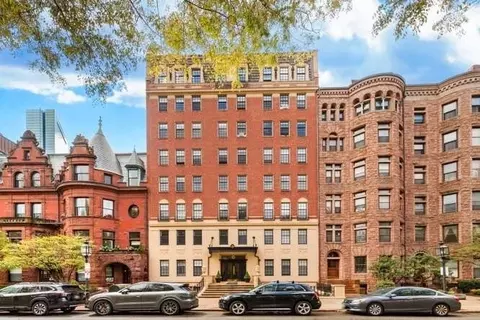 180 Commonwealth Ave #7, Boston, MA 02116
