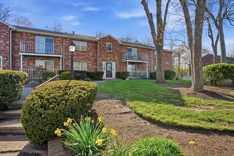 16 Kingswood #2, Abington, MA 02351