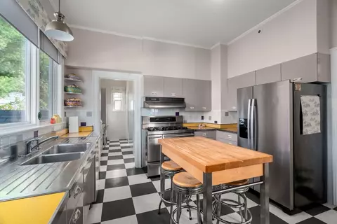 Kitchen - 121 Thorndike St, Brookline, MA 02446 photo 2 of 6