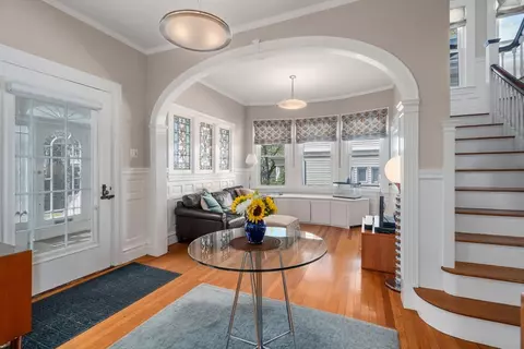 Entry Way - 121 Thorndike St, Brookline, MA 02446 photo 1 of 3