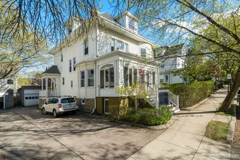 Exterior - 121 Thorndike St, Brookline, MA 02446 photo 12 of 12