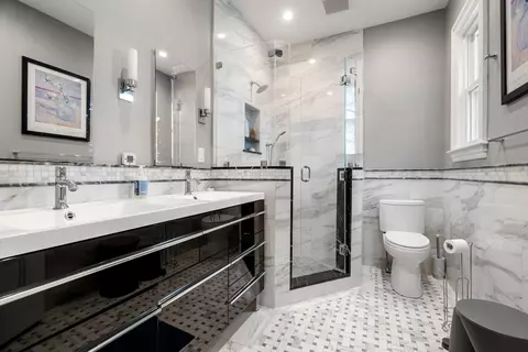Bath - 121 Thorndike St, Brookline, MA 02446 photo 1 of 1