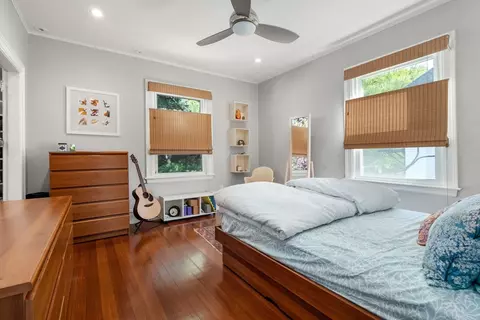 Bedroom - 121 Thorndike St, Brookline, MA 02446 photo 1 of 6