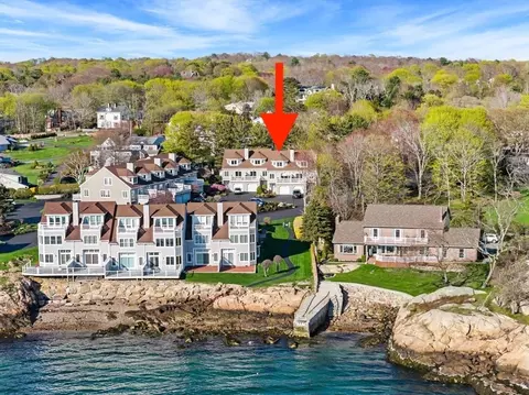 3 Raven Ln #A-2, Gloucester, MA 01930