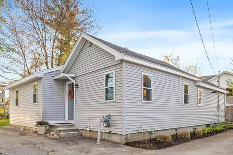 21 Ferdinand Passway, Lunenburg, MA 01462