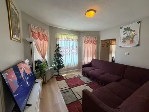 Living - 48 Acushnet Ave, Springfield, MA 01105 photo 1 of 1